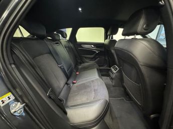 AUDI A6 AVANT 2.0 TDI 40 Black Edition Estate 5dr Diesel S Tronic quattro Euro