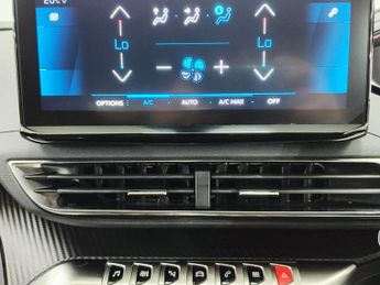 PEUGEOT 3008 1.2 PureTech Allure SUV 5dr Petrol EAT Euro 6 (s/s) (130 ps)