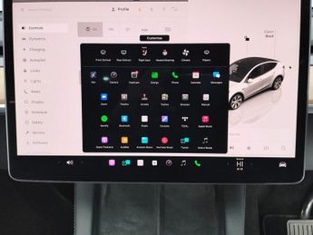 TESLA MODEL Y (Dual Motor) Long Range SUV 5dr Electric Auto 4WDE (384 bhp)