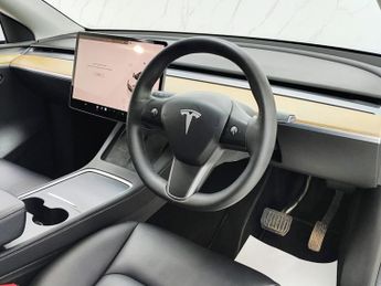TESLA MODEL Y (Dual Motor) Long Range SUV 5dr Electric Auto 4WDE (384 bhp)