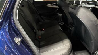 AUDI A4 2.0 TFSI 35 Technik Saloon 4dr Petrol S Tronic Euro 6 (s/s) (150