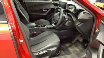 PEUGEOT E-2008 50kWh Allure Premium SUV 5dr Electric Auto (7kW Charger) (136 ps