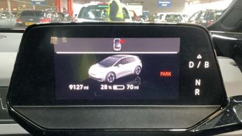 VOLKSWAGEN ID.3 Pro Performance 58kWh Life Hatchback 5dr Electric Auto (204 ps)