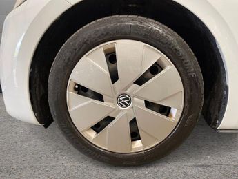VOLKSWAGEN ID.3 Pro Performance 58kWh Life Hatchback 5dr Electric Auto (204 ps)