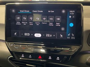 VOLKSWAGEN ID.3 Pro Performance 58kWh Life Hatchback 5dr Electric Auto (204 ps)