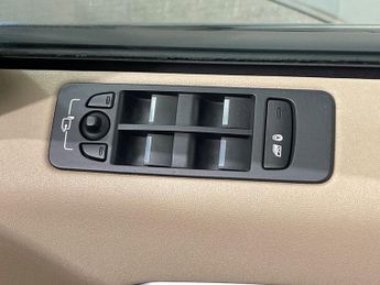 LAND ROVER DISCOVERY SPORT 2.0 Si4 HSE SUV 5dr Petrol Auto 4WD Euro 6 (s/s) (240 ps)