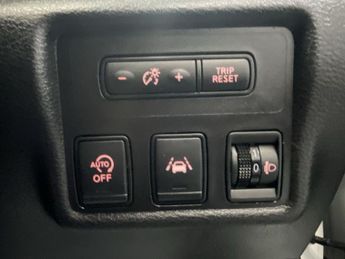 NISSAN MICRA 1.5 dCi N-Connecta Hatchback 5dr Diesel Manual Euro 6 (s/s) (90 