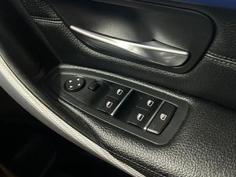 BMW 3 SERIES 2.0 318d M Sport Touring 5dr Diesel Auto Euro 6 (s/s) (150 ps)