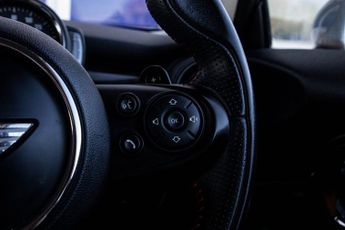 MINI HATCH 2.0 Cooper SD Hatchback 3dr Diesel Auto Euro 6 (s/s) (170 ps)