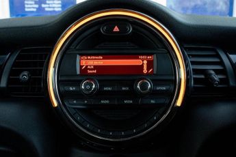 MINI HATCH 2.0 Cooper SD Hatchback 3dr Diesel Auto Euro 6 (s/s) (170 ps)