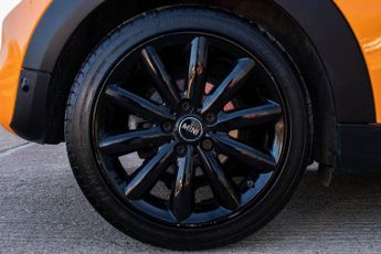 MINI HATCH 2.0 Cooper SD Hatchback 3dr Diesel Auto Euro 6 (s/s) (170 ps)