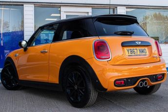 MINI HATCH 2.0 Cooper SD Hatchback 3dr Diesel Auto Euro 6 (s/s) (170 ps)