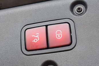 MERCEDES-BENZ CL 4.7 CL500 V8 BlueEfficiency Coupe 2dr Petrol G-Tronic+ Euro 5  |