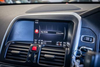 VOLVO XC60 2.4 D4 SE Lux Nav SUV 5dr Diesel Geartronic AWD Euro 5 (181 ps)