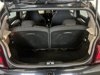 PEUGEOT 108 1.2 PureTech Allure Hatchback 5dr Petrol Manual Euro 6 (82 ps)