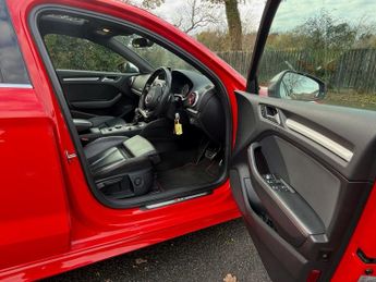 AUDI S3 2.0 TFSI Saloon 4dr Petrol S Tronic quattro Euro 6 (s/s) (300 ps