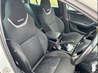 SKODA OCTAVIA 2.0 TDI vRS Estate 5dr Diesel DSG Euro 6 (s/s) (184 ps)