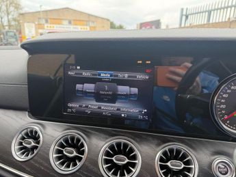 MERCEDES-BENZ E-CLASS 2.0 E300 AMG Line Coupe 2dr Petrol G-Tronic+ Euro 6 (s/s) (245 p