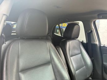 VAUXHALL MOKKA 1.6 CDTi SE SUV 5dr Diesel Manual 4WD Euro 6 (s/s) (136 ps)