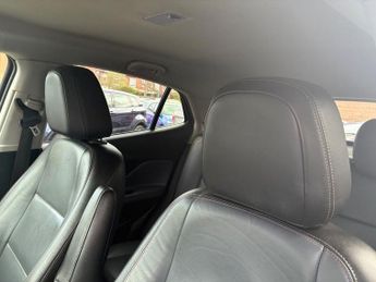 VAUXHALL MOKKA 1.6 CDTi SE SUV 5dr Diesel Manual 4WD Euro 6 (s/s) (136 ps)