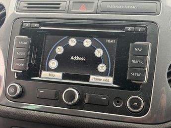 VOLKSWAGEN TIGUAN 2.0 TDI BlueMotion Tech Match SUV 5dr Diesel Manual 4WD Euro 5 (