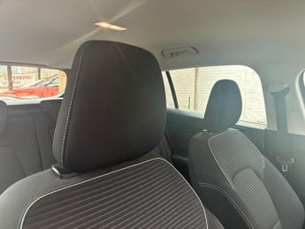 FORD FOCUS 1.0T EcoBoost Titanium Estate 5dr Petrol Auto Euro 6 (s/s) (125 