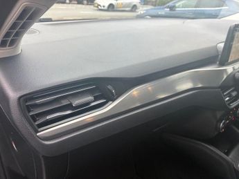 FORD FOCUS 1.0T EcoBoost Titanium Estate 5dr Petrol Auto Euro 6 (s/s) (125 