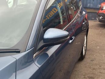 FORD FOCUS 1.0T EcoBoost Titanium Estate 5dr Petrol Auto Euro 6 (s/s) (125 