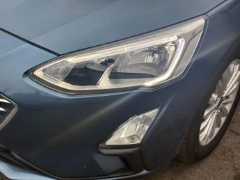 FORD FOCUS 1.0T EcoBoost Titanium Estate 5dr Petrol Auto Euro 6 (s/s) (125 