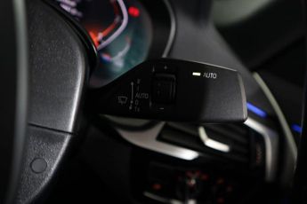 BMW 5 SERIES 2.0 520d MHT M Sport Saloon 4dr Diesel Hybrid Steptronic Euro 6 