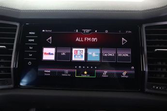 SKODA KODIAQ 1.5 TSI ACT SportLine SUV 5dr Petrol DSG Euro 6 (s/s) (7 Seat) (
