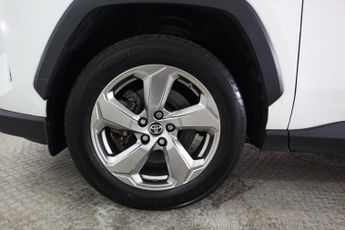 TOYOTA RAV4 2.5 VVT-h GPF Design SUV 5dr Petrol Hybrid CVT Euro 6 (s/s) (218