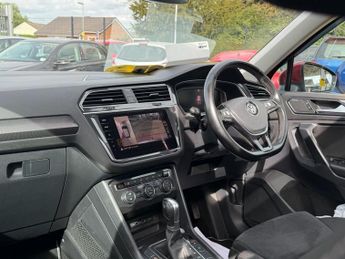 VOLKSWAGEN TIGUAN 2.0 BiTDI SEL SUV 5dr Diesel DSG 4Motion Euro 6 (s/s) (240 ps)