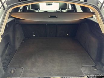 MERCEDES-BENZ E-CLASS 2.0 E220d SE (Premium) Estate 5dr Diesel G-Tronic+ Euro 6 (s/s) 