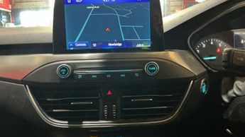 FORD FOCUS 1.0T EcoBoost Titanium Estate 5dr Petrol Auto Euro 6 (s/s) (125 