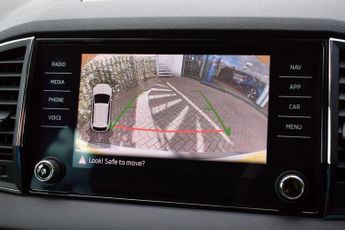 SKODA KAROQ 1.6TDi SE L 5 DOOR DSG AUTO 113 BHP (EURO 6)