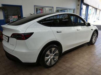TESLA MODEL Y (Dual Motor) Long Range SUV 5dr Electric Auto 4WDE (384 bhp)