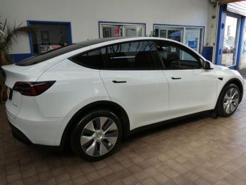 TESLA MODEL Y (Dual Motor) Long Range SUV 5dr Electric Auto 4WDE (384 bhp)