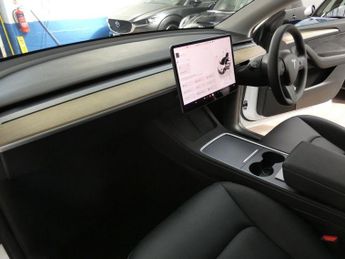 TESLA MODEL Y (Dual Motor) Long Range SUV 5dr Electric Auto 4WDE (384 bhp)