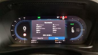 VOLVO XC40 Recharge 69kWh Plus SUV 5dr Electric Auto (231 ps)