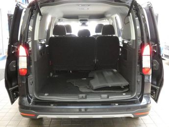 FORD GRAND TOURNEO CONNECT 2.0 EcoBlue Active MPV 5dr Diesel Manual Euro 6 (s/s) (122 ps)
