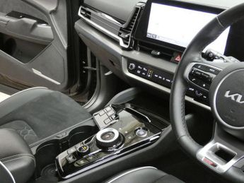 KIA SPORTAGE 1.6 T-GDi 13.8kWh GT-Line SUV 5dr Petrol Plug-in Hybrid Auto AWD