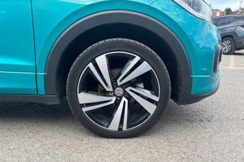 VOLKSWAGEN T-CROSS 1.5 TSI EVO R-Line SUV 5dr Petrol DSG Euro 6 (s/s) (150 ps) Fron