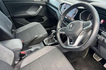 VOLKSWAGEN T-CROSS 1.5 TSI EVO R-Line SUV 5dr Petrol DSG Euro 6 (s/s) (150 ps) Fron