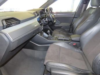 AUDI Q3 2.0 TDI 35 Vorsprung SUV 5dr Diesel S Tronic Euro 6 (s/s) (150 p