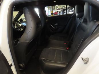 MERCEDES-BENZ A-CLASS 1.3 A200 AMG Line Edition (Executive) Hatchback 5dr Petrol 7G-DC