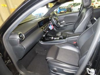 MERCEDES-BENZ A-CLASS 1.3 A180 Sport (Executive) Hatchback 5dr Petrol 7G-DCT Euro 6 (s
