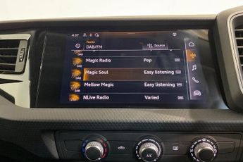 AUDI A1 1.0 TFSI 30 Technik Sportback 5dr Petrol S Tronic Euro 6 (s/s) (