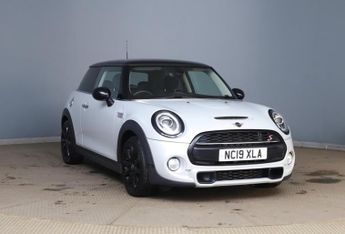 MINI Hatch 2.0 Cooper S Classic Hatchback 3dr Petrol Manual Euro 6 (s/s) (1