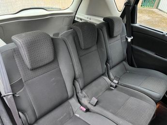 RENAULT SCENIC 1.6 VVT Dynamique TomTom MPV 5dr Petrol Manual Euro 5 (110 ps)